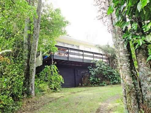 21 Clinton Road, Tawharanui Peninsula