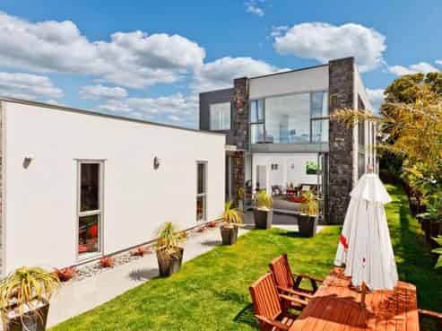 7 Merani Street, Narrow Neck