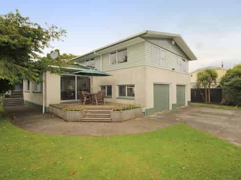 14 Orr Crescent, Lower Hutt