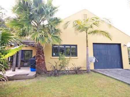 57 Buckleton Road, Tawharanui Peninsula