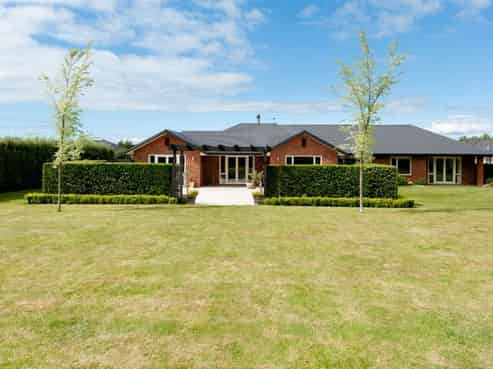 11 John Leith Place, Leithfield