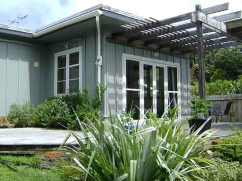 12 Tui Road, Raumati Beach