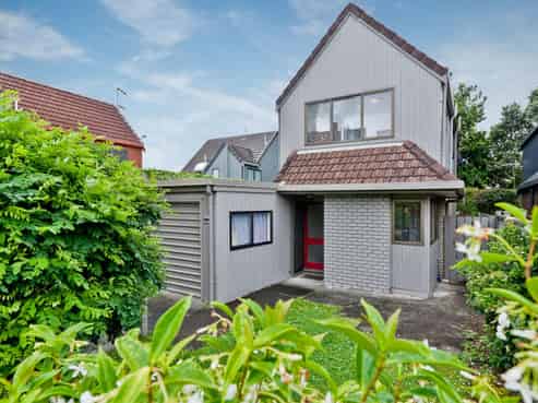 18 Springwood Place, Mount Eden