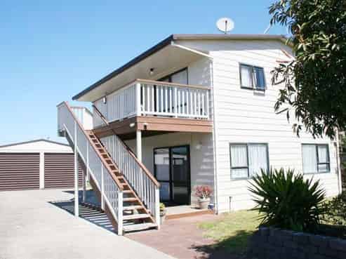 112 Hampton Road, Whangamata
