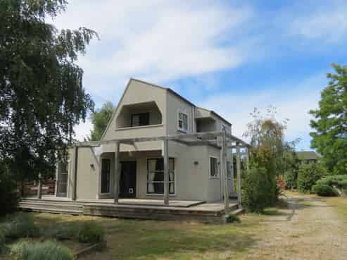 12 Frye Crescent, Albert Town