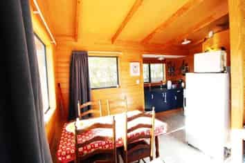 107 Sands Crescent, Matarangi