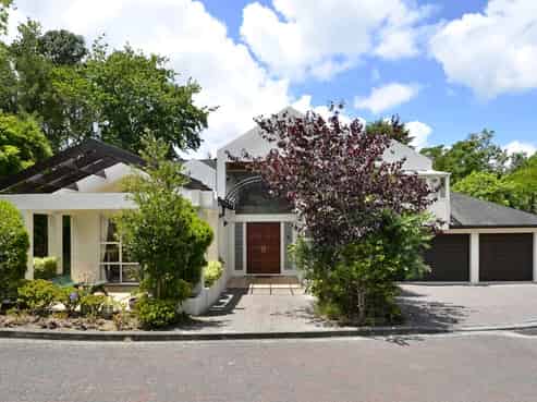 136 Cook Street, Cockle Bay