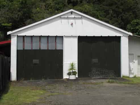 748 Thames Coast Road, Tapu