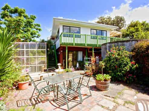 9 Waimanu Place, Point Wells