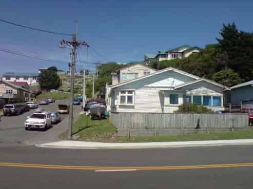 212 Rongotai Road, Rongotai