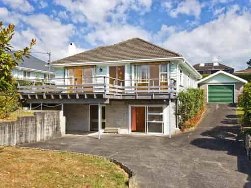 44 Cliff View Drive, Green Bay