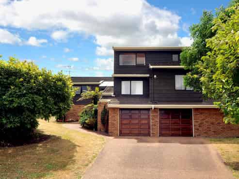 12 Tilia Place, Totara Heights