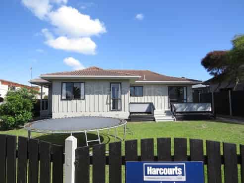 34 Fishermans Drive, Coastlands