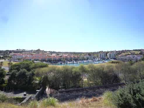 6 Pleasant Way, Matakatia