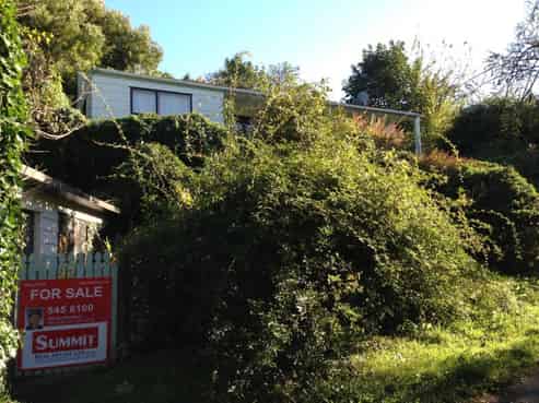 90 Russell Street, Stepneyville