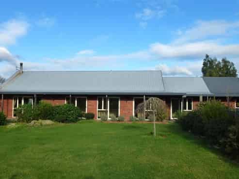 804 Oxford Road, Fernside