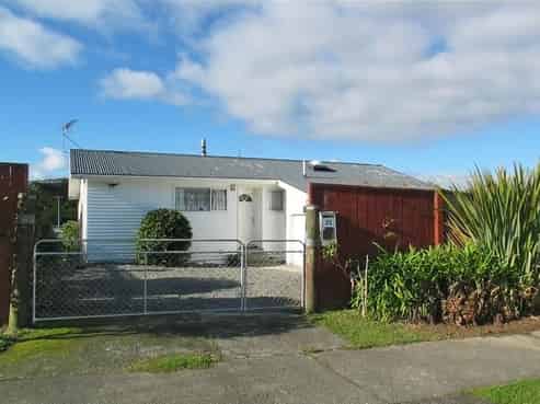 24 Conclusion Street, Ascot Park