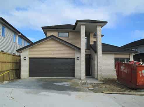 117 Flat Bush School Road, Flat Bush