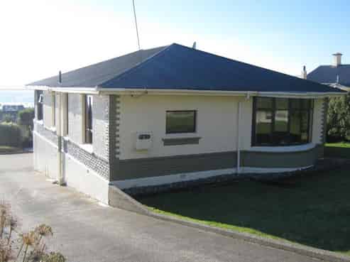 17 Elizabeth Street, Bluff