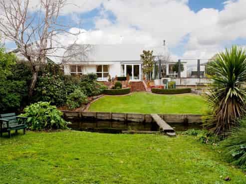 5 Cardinal Drive, Hillmorton