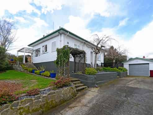 24 Sutton Crescent, Hillcrest