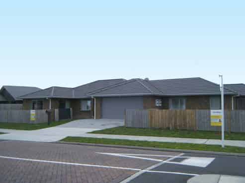 2 Foxbury Court, Rototuna North