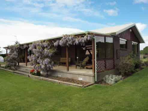 32 Auburn Road, Myross Bush