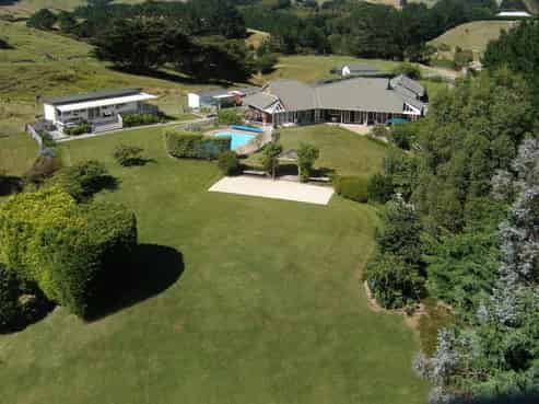 105 Bradey Road, Pauatahanui