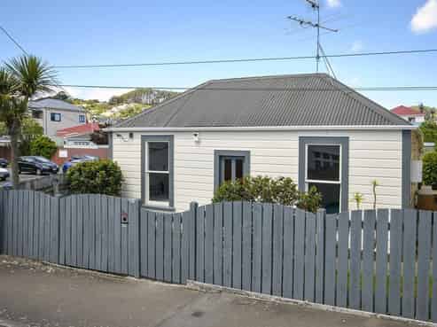 20 Green Street, Newtown