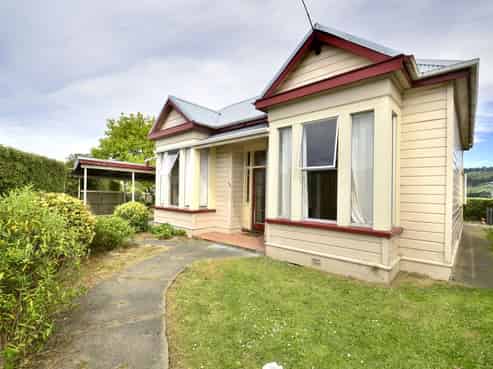 184 Kenmure Road, Kenmure