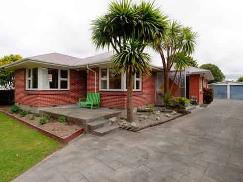 25 Fenhall Street, Russley