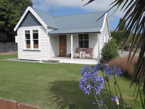 10 Saint James Street, Southbridge