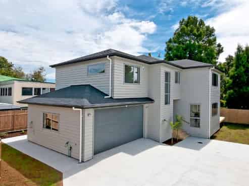 28A Waipani Road, Te Atatu Peninsula