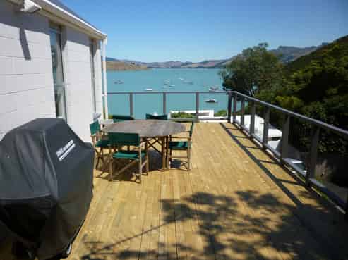 2 Cass Bay Place, Cass Bay