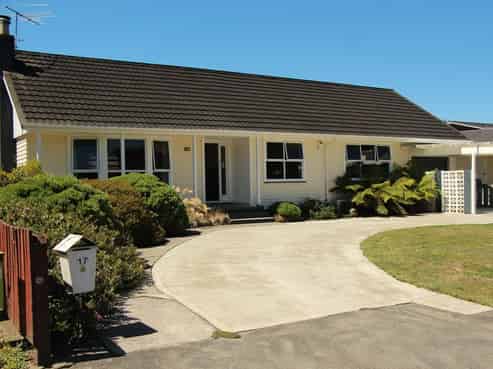 17 Hornsby Street, Carterton