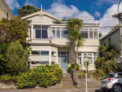 49 Upland Road, Kelburn