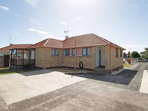 29 Willis Street, Bader