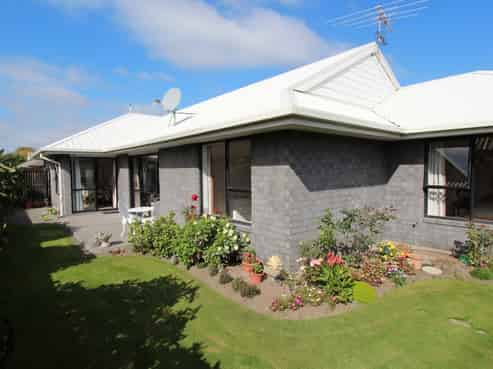 10B Hibiscus Place, Redwood