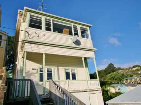 21 Hiropi Street, Newtown