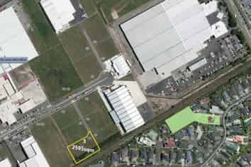 2,595m2 Prime PN Industrial Land