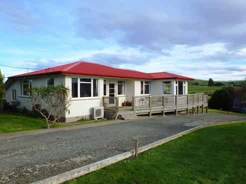 7 Percy Street, Weston