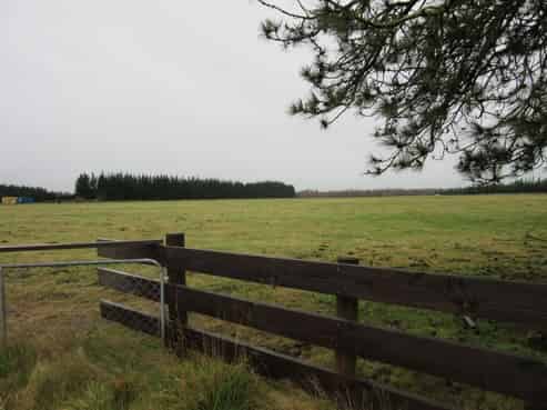 74 Foothills Road, Okuku