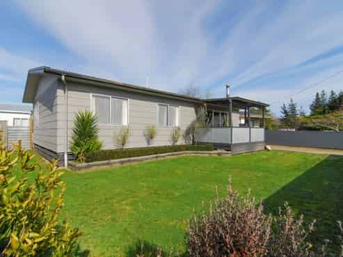 20 Ellison Street, Otane