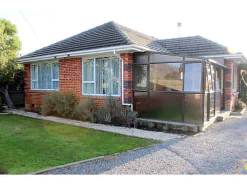 1273 Main North Road, Waikuku