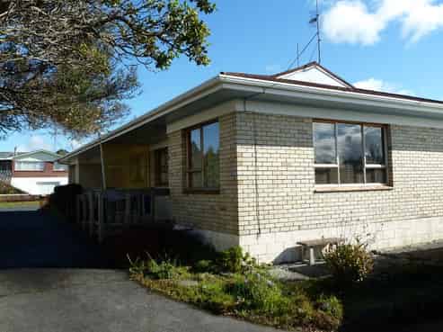 52B Butterworth Drive, Glendene