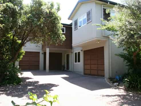 28 Valley Road, Omiha