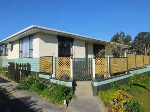 4 London Street, Weston