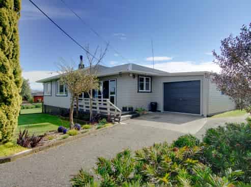 6 Eden Terrace, Waipukurau and Surrounds