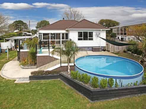 15 Towai Road, Karaka