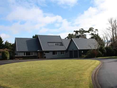 87 Willow Park Drive, Opaki